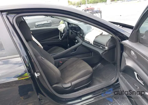 2021 Hyundai Elantra Sel z USA, uszkodzony, nr VIN 5NPLS4AG0MH033082